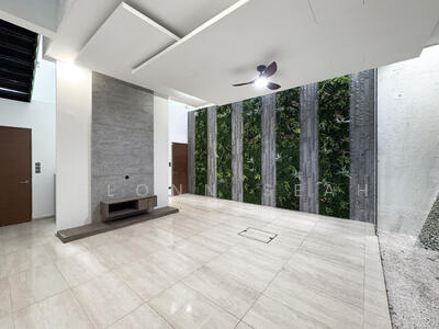 For Sale - Rare Newly Rebuilt Freehold Landed in Prime Area Orchard