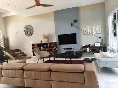 For Sale - 1km to CHIJ | Jalan Kuras | Sembawang Hills Estate