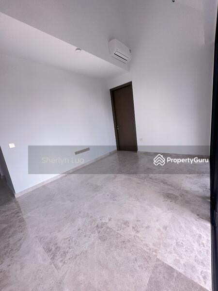entrance to level 1 bedroom