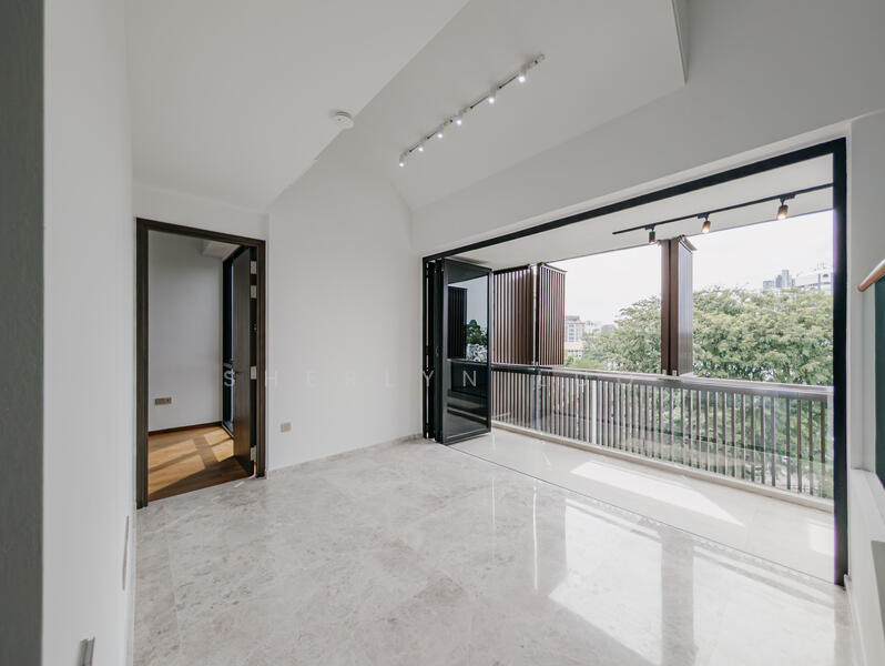 living room facing quiet landed enclove