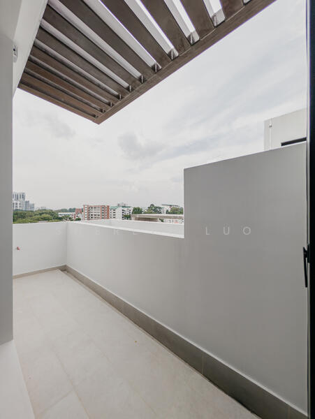 second level balcony