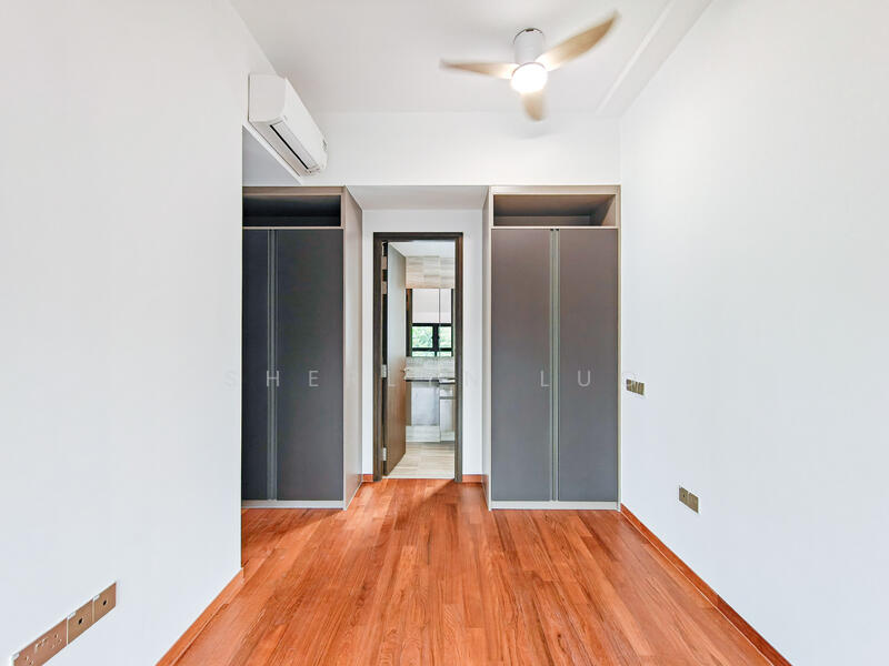 Upper level master Bedroom