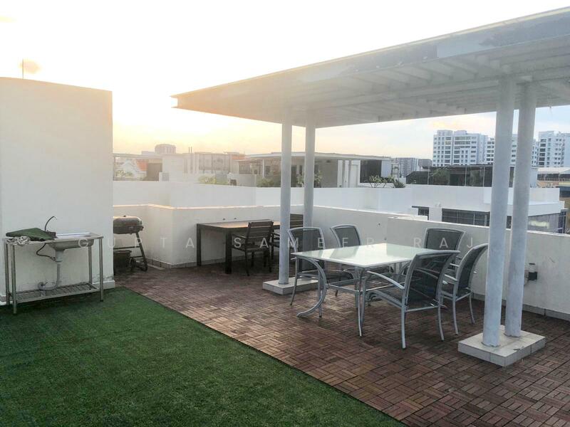 Atrium Residences, 15 Lorong 28 Geylang, 3 Bedrooms, 2,271 sqft, Apartment For Rent, by Gupta Sameer Raj, 60052997 - Roof - PropertyGuru.com.sg