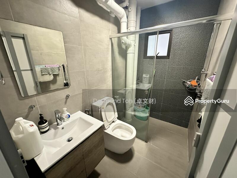 For Sale - 652 Senja Link