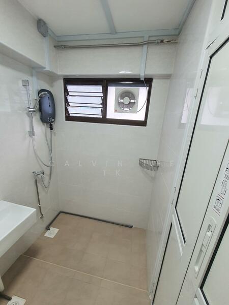 118 Pasir Ris Street 11, 118 Pasir Ris Street 11, 3 Bedrooms, 1,215 sqft, HDB Flat For Rent, by Calvin Lee TK, 60053194 - Bathroom - PropertyGuru.com.sg