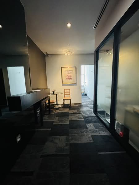 Wcega Tower, 21 Bukit Batok Crescent, 106 sqft, Light Industrial (B1) For Rent, by Jenn K, 60053196 - CommercialGuru.com.sg