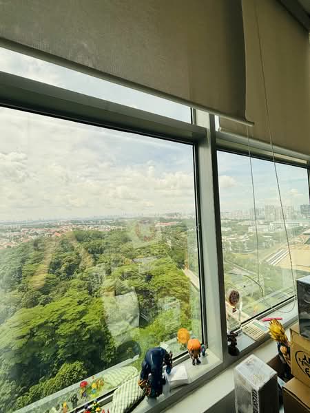 Wcega Tower, 21 Bukit Batok Crescent, 106 sqft, Light Industrial (B1) For Rent, by Jenn K, 60053196 - CommercialGuru.com.sg