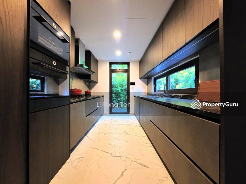 For Sale - ❤️BRAND NEW DETACHED @ SOMMERVILLE BY DEALMAKERS. LUXURY LIVING! READY TO VIEW!