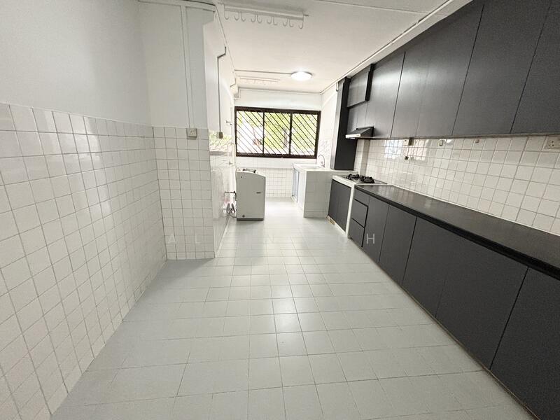 For Sale - 806 Yishun Ring Road