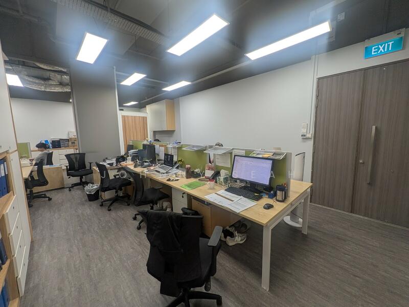 CT Hub, 2 Kallang Avenue, 1,905 sqft, Light Industrial (B1) For Sale, by Johnny Seah, 60053458 - CommercialGuru.com.sg