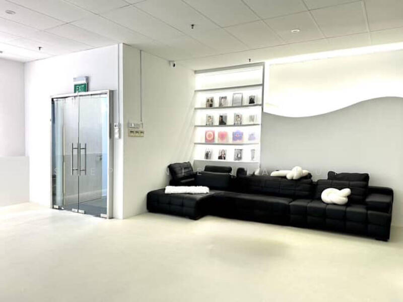 West Park BizCentral, 20 Pioneer Crescent, 4,726 sqft, Factory / Workshop (B2) For Rent, by Stephenie Jia Hui, 60053564 - Living Room - CommercialGuru.com.sg