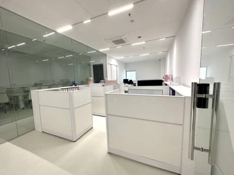 West Park BizCentral, 20 Pioneer Crescent, 4,726 sqft, Factory / Workshop (B2) For Rent, by Stephenie Jia Hui, 60053564 - Others - CommercialGuru.com.sg