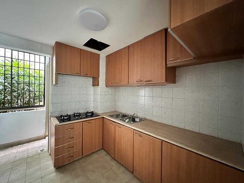For Sale - Eastwood Centre