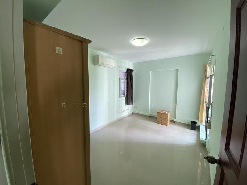 385 Bukit Batok West Avenue 5, 385 Bukit Batok West Avenue 5, 3 Bedrooms, 986 sqft, HDB Flat For Rent, by Dickson Tan, 60053681 - Bedroom - PropertyGuru.com.sg
