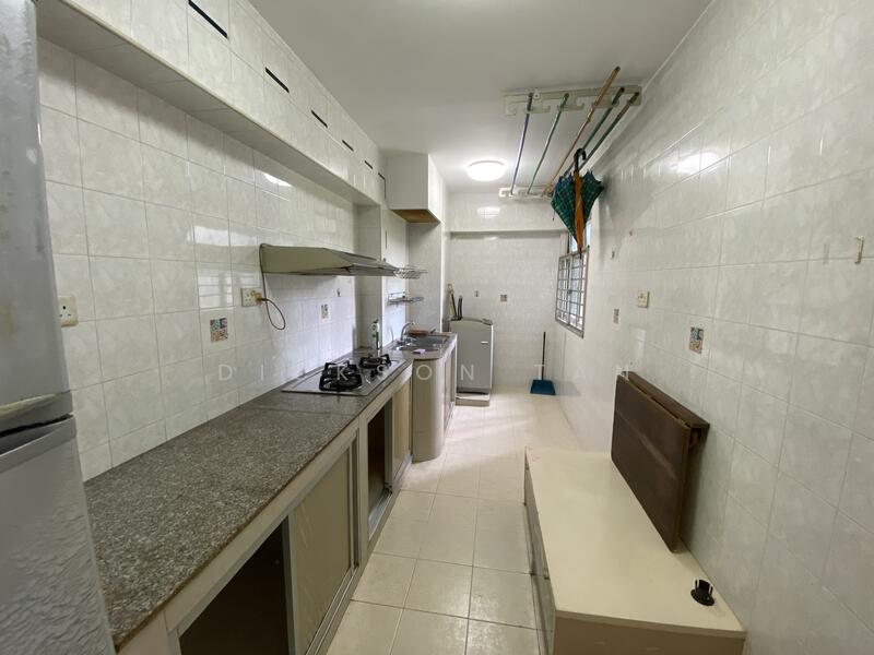 385 Bukit Batok West Avenue 5, 385 Bukit Batok West Avenue 5, 3 Bedrooms, 986 sqft, HDB Flat For Rent, by Dickson Tan, 60053681 - Kitchen - PropertyGuru.com.sg