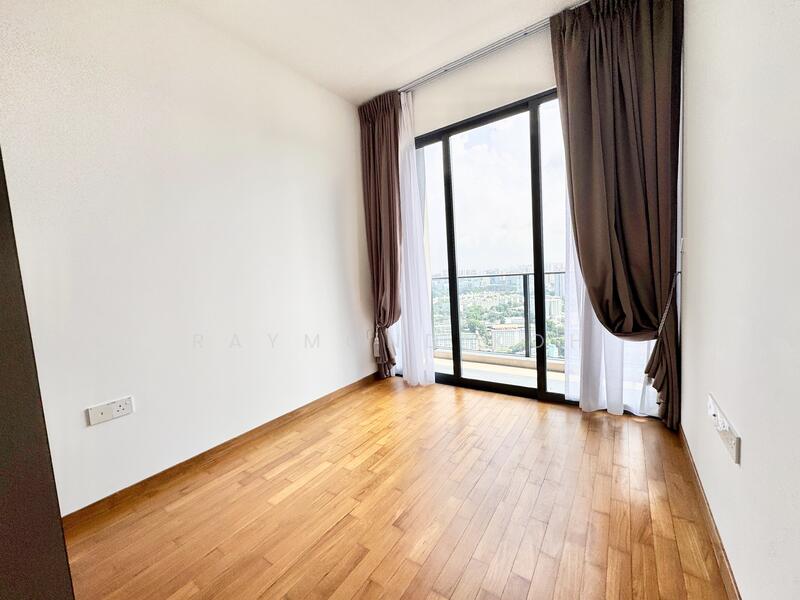 Stirling Residences, 25 Stirling Road, 2 Bedrooms, 635 sqft, Condominium For Rent, by Raymond Koh, 60053753 - Master Room - PropertyGuru.com.sg