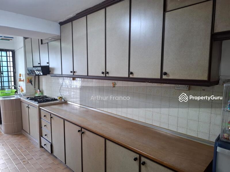 For Sale - 185 Toa Payoh Central
