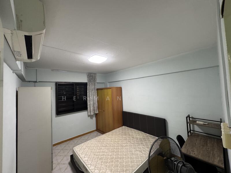 For Rent - 304 Clementi Avenue 4