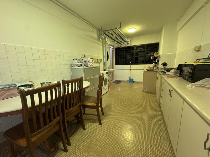 For Rent - 304 Clementi Avenue 4