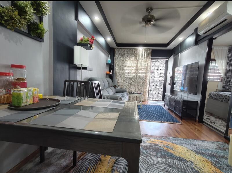 323 Ang Mo Kio Avenue 3, 323 Ang Mo Kio Avenue 3, 1 Bedroom, 473 sqft, HDB Flat For Rent, by Sidek Mahmood, 60054073 - Living Room - PropertyGuru.com.sg