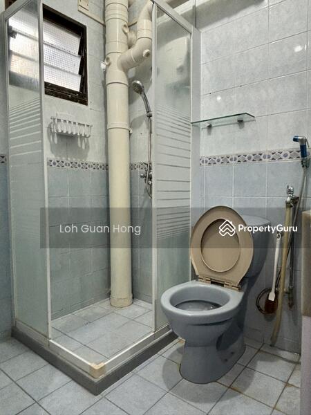Bathroom 2