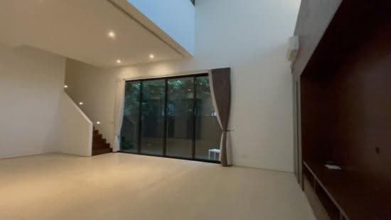 FREEHOLD CORNER TERRACE MOVE IN CONDITION, Eunos / Geylang / Paya Lebar, 5 Bedrooms, 4,364 sqft, Corner Terrace For Sale, by Jemaine Ng, 60054155 - PropertyGuru.com.sg