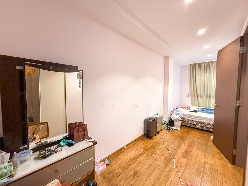 For Rent - Heeton Park