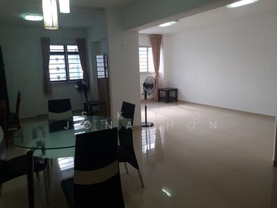 For Sale - 302D Anchorvale Link