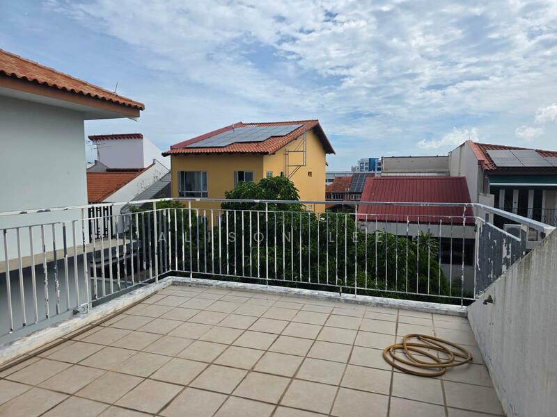 For Sale - Sea Breeze Avenue