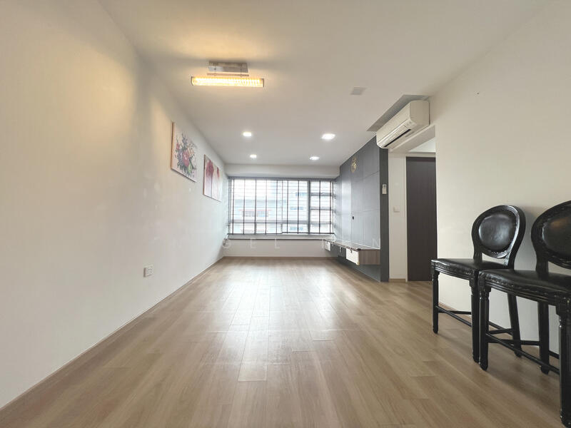 421 Clementi Avenue 1, 421 Clementi Avenue 1, 2 Bedrooms, 800 sqft, HDB Flat For Rent, by Nigel Tan, 60054816 - PropertyGuru.com.sg