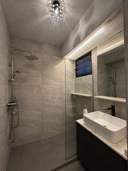 546C Segar Road, 546C Segar Road, 3 Bedrooms, 1,205 sqft, HDB Flat For Sale, by Adrienna Keon, 60054961 - Bathroom - PropertyGuru.com.sg