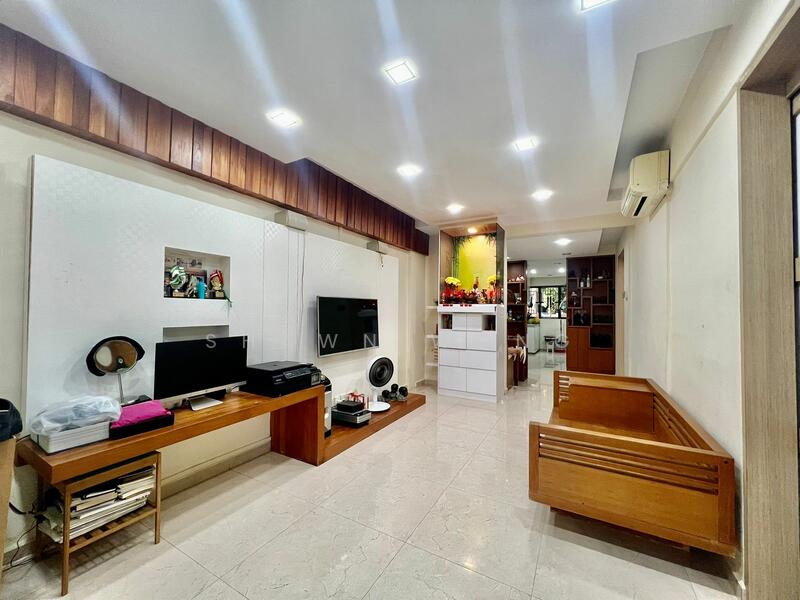For Sale - 403 Ang Mo Kio Avenue 10