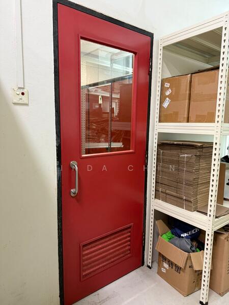 CSI Distribution Centre, 2 Kim Chuan Drive, 1,819 sqft, Factory / Workshop (B2) For Rent, by Linda Chin, 60055521 - CommercialGuru.com.sg