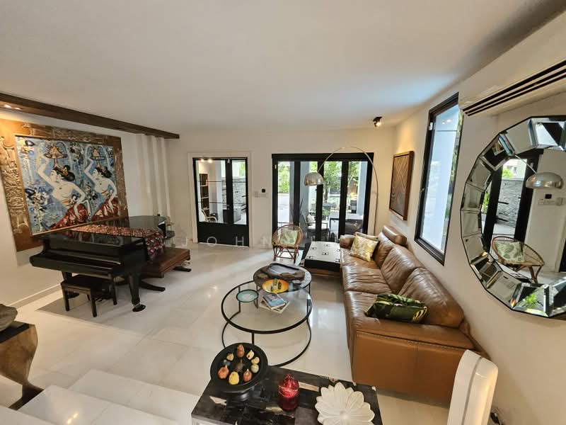 Holland Grove, 3 Holland Grove View, 4 Bedrooms, 3,000 sqft, Semi-Detached House For Sale, by John Lim, 60055641 - Living Room - PropertyGuru.com.sg