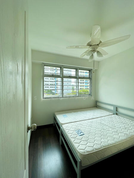Common Bedroom