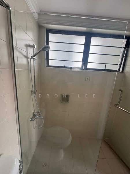 Pine Grove, 1F Pine Grove, Room Rental, 180 sqft, Condominium For Rent, by Jeron Lee, 60056295 - Bathroom - PropertyGuru.com.sg