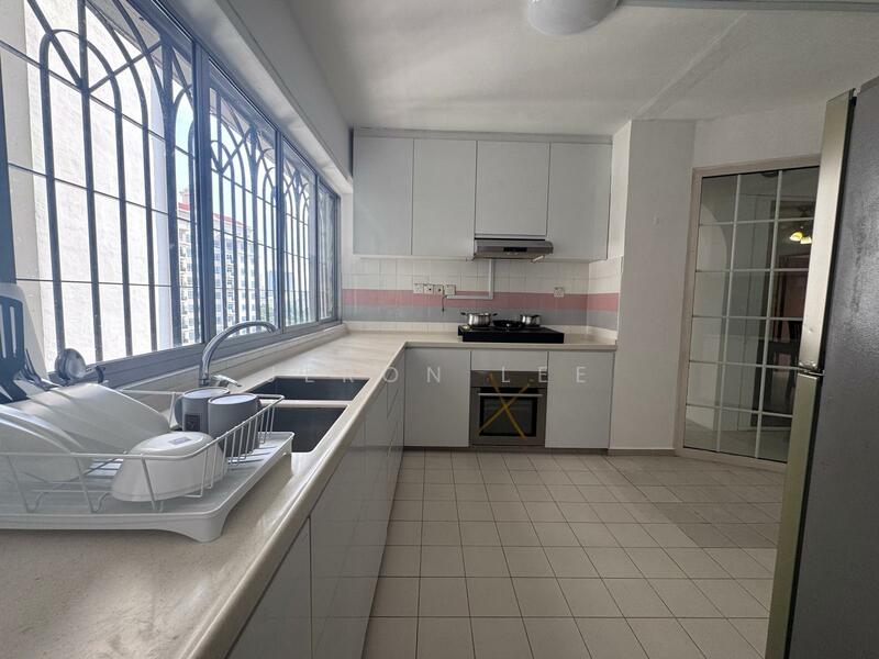 Pine Grove, 1F Pine Grove, Room Rental, 155 sqft, Condominium For Rent, by Jeron Lee, 60056303 - Kitchen - PropertyGuru.com.sg