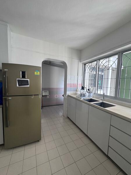 Pine Grove, 1F Pine Grove, Room Rental, 155 sqft, Condominium For Rent, by Jeron Lee, 60056303 - Kitchen - PropertyGuru.com.sg