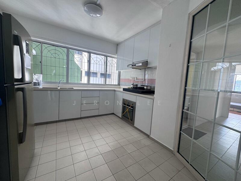 Pine Grove, 1F Pine Grove, Room Rental, 155 sqft, Condominium For Rent, by Jeron Lee, 60056303 - Kitchen - PropertyGuru.com.sg