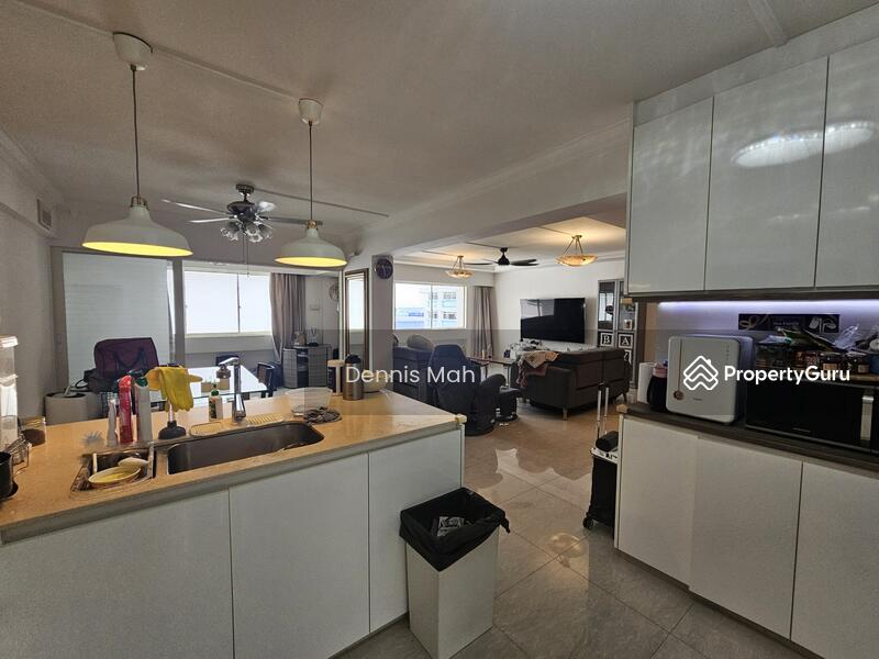 For Sale - 724 Pasir Ris Street 72