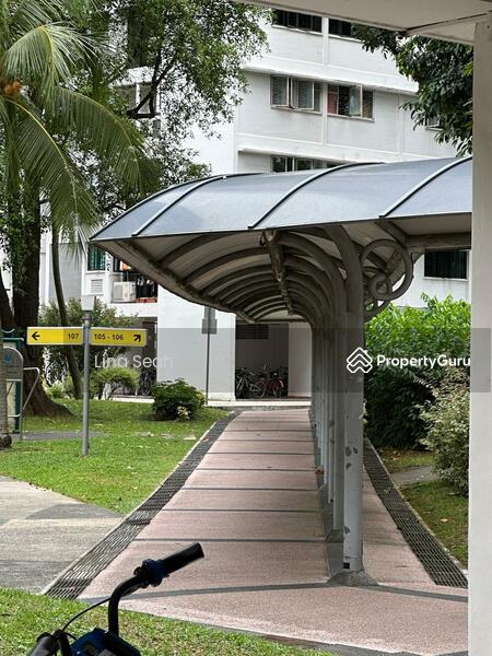 shektered walkway