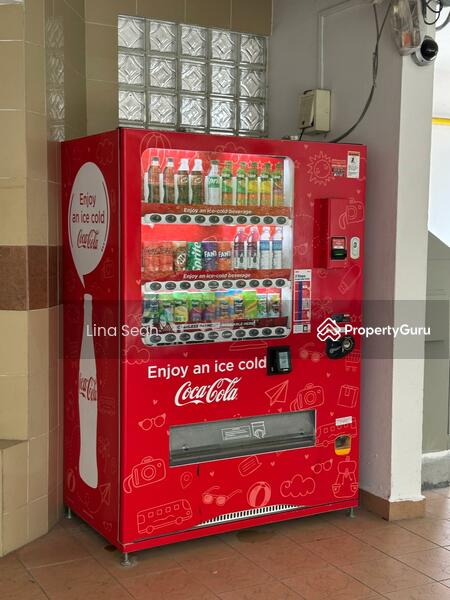 drink dispenser @ lobby