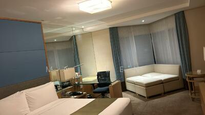 For Rent - Lucky Plaza