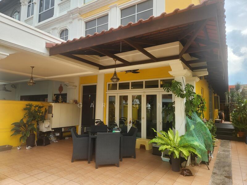 For Sale - Loyang Villas