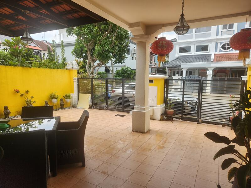 For Sale - Loyang Villas