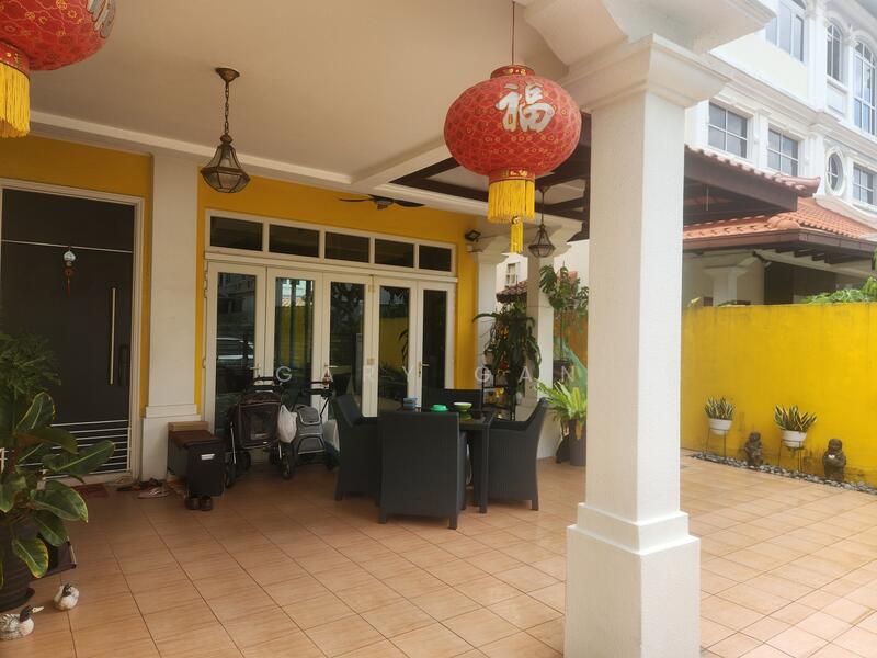 For Sale - Loyang Villas