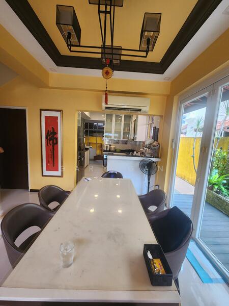 For Sale - Loyang Villas