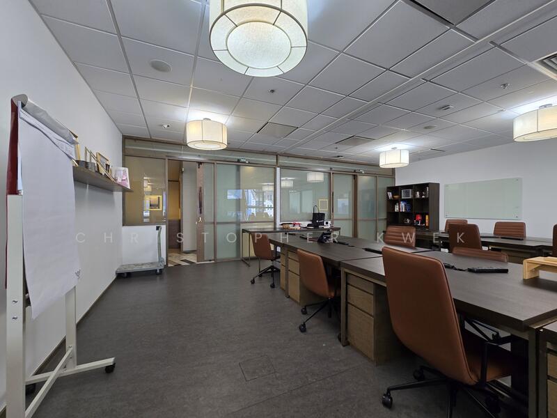Centennial Tower, 3 Temasek Avenue, Boat Quay / Raffles Place / Marina, 1,800 sqft, Office For Rent, by Christopher Kwek, 60057250 - Study - CommercialGuru.com.sg