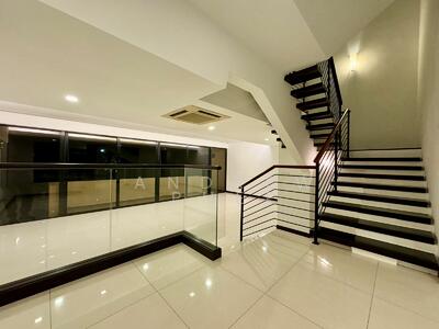 For Sale - The Draycott