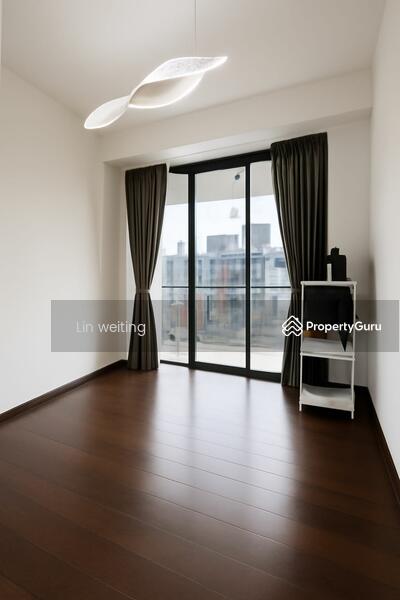 For Sale - Leedon Green